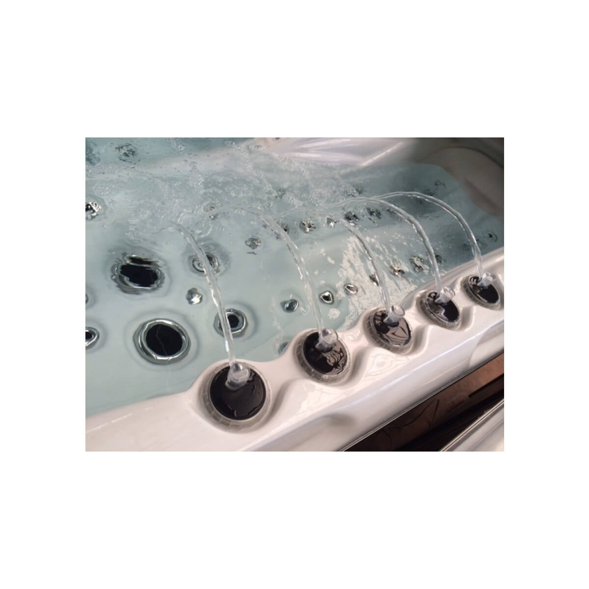 Das Euphoria Spa – 3 Sitze – 230 x 250 x 91 cm
