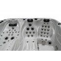 Das Euphoria Spa – 3 Sitze – 230 x 250 x 91 cm