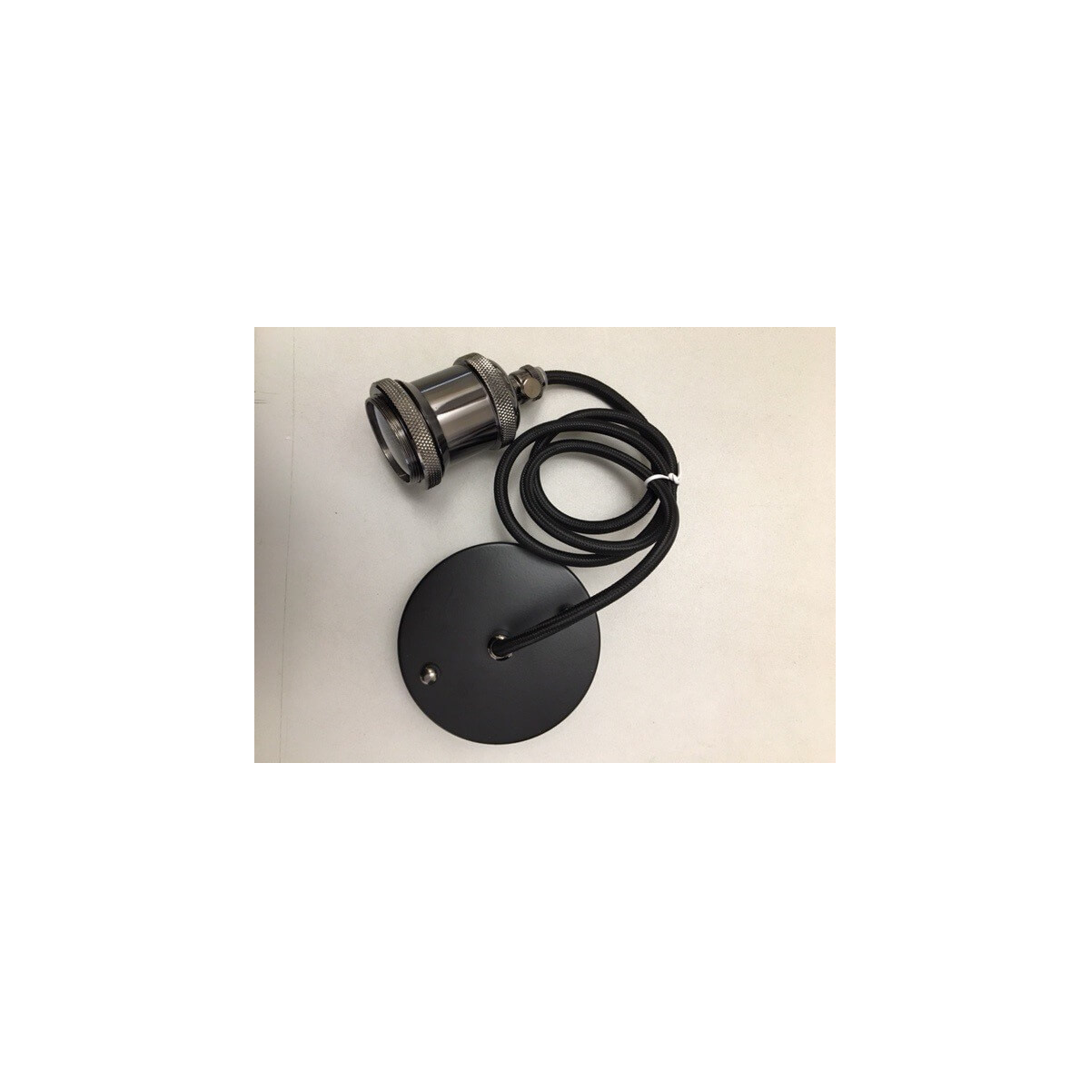 Plafonnier métal et câble tissé Noir mat douille E27 et vis noires