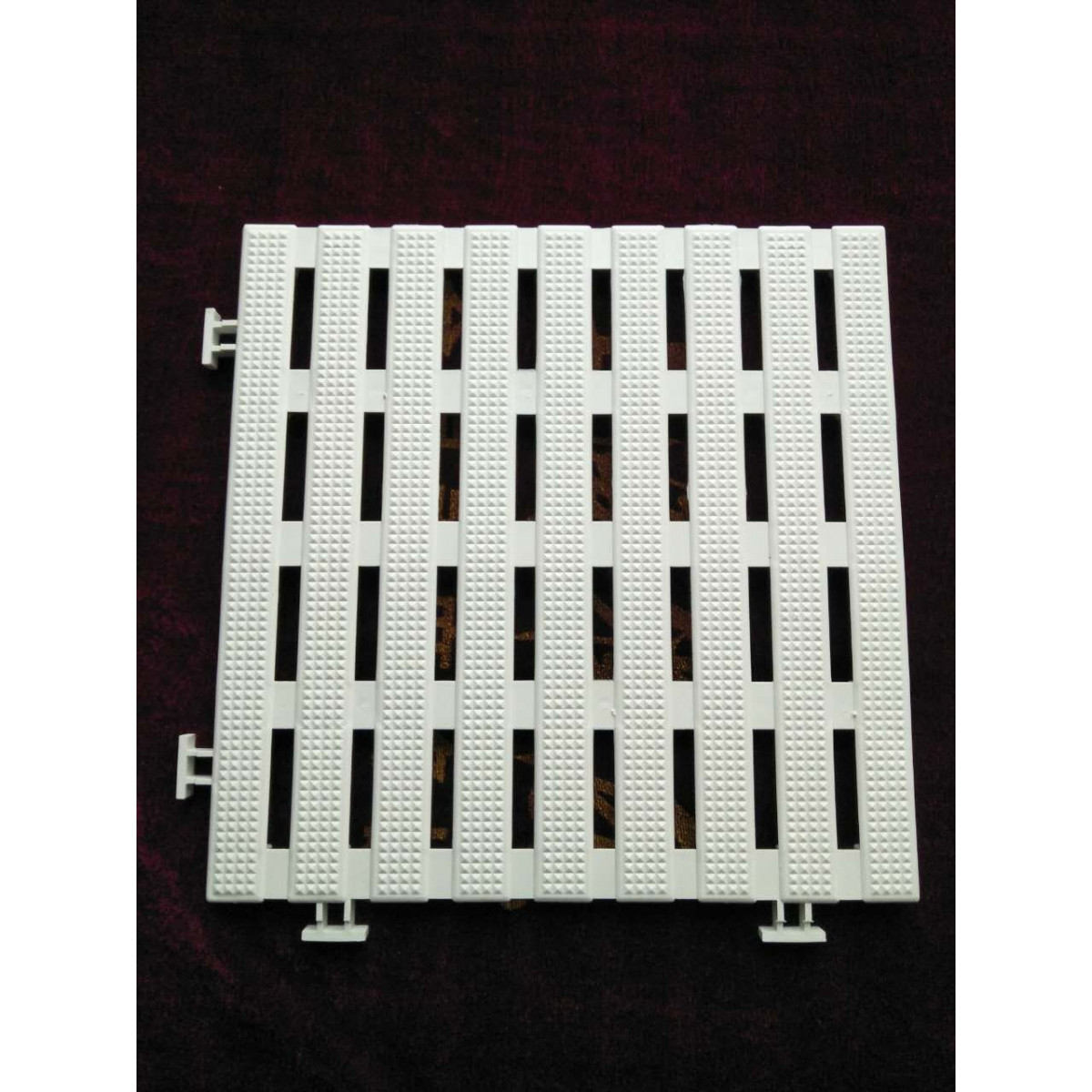 Sol anti-dérapant 1.2 m carré blanc (12 pièces) en pvc étanche pour tous milieux humides
