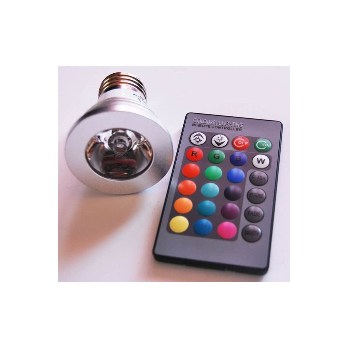 E27 RGB 15-Farben-LED-Glühbirne ferngesteuert 3W