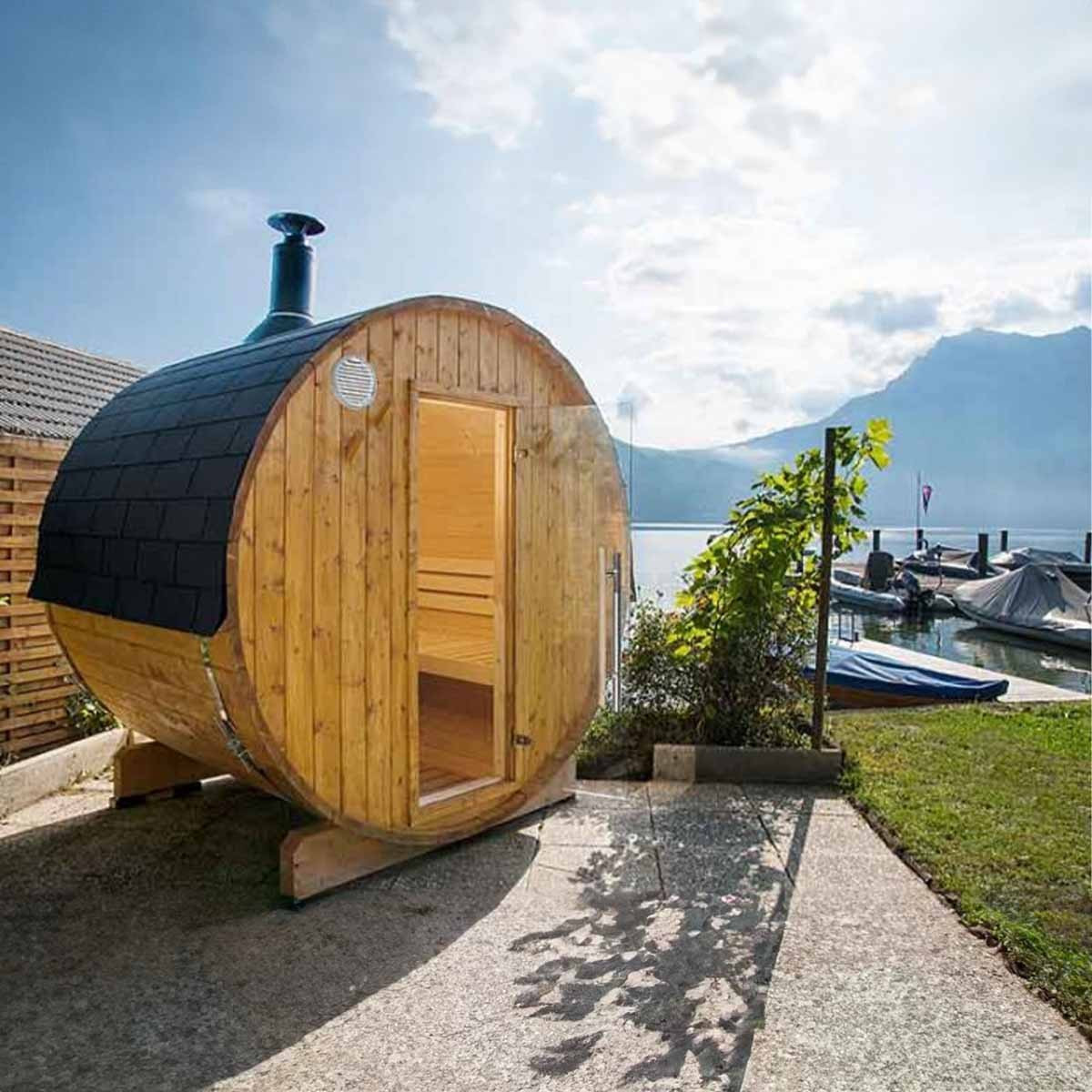 Sauna extérieur Harvia type tonneau avec poêle à bois 180 cm (L) x 220 cm (diamètre)