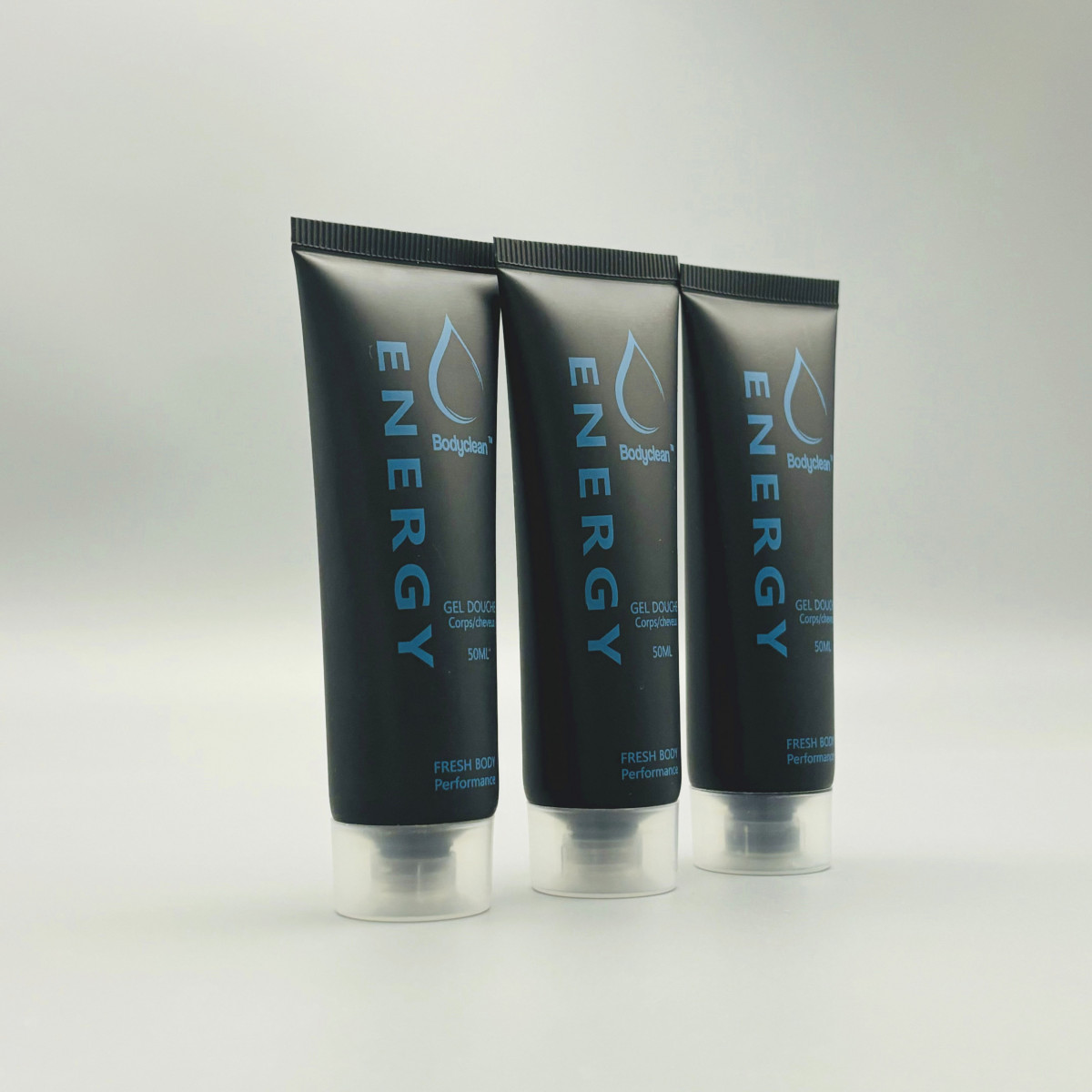 Lot de 60 gel Douche 50ml Corps et Cheveux de Sport Énergétique aux Arômes Frais - Fresh Body Performance BodyClean